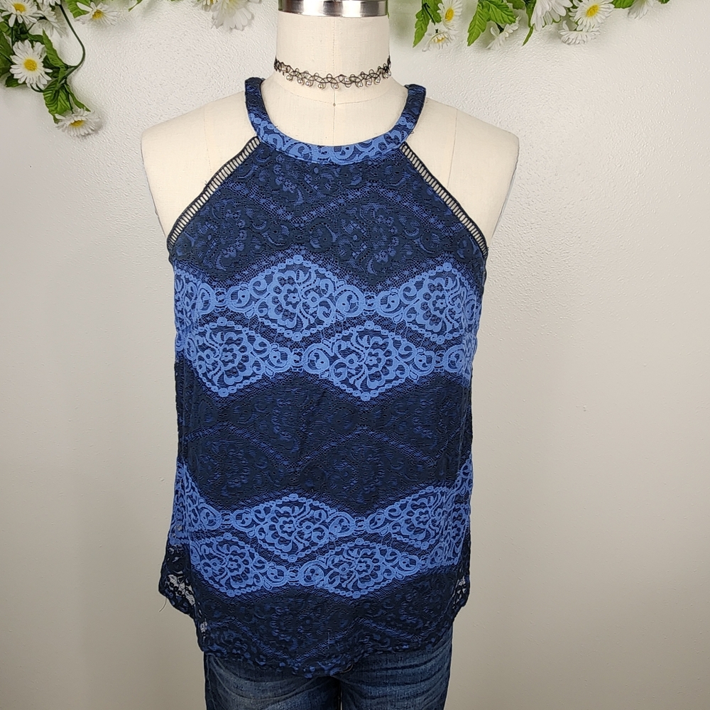 Cato Women's Blue Lace Sleeveless Top Sz Large